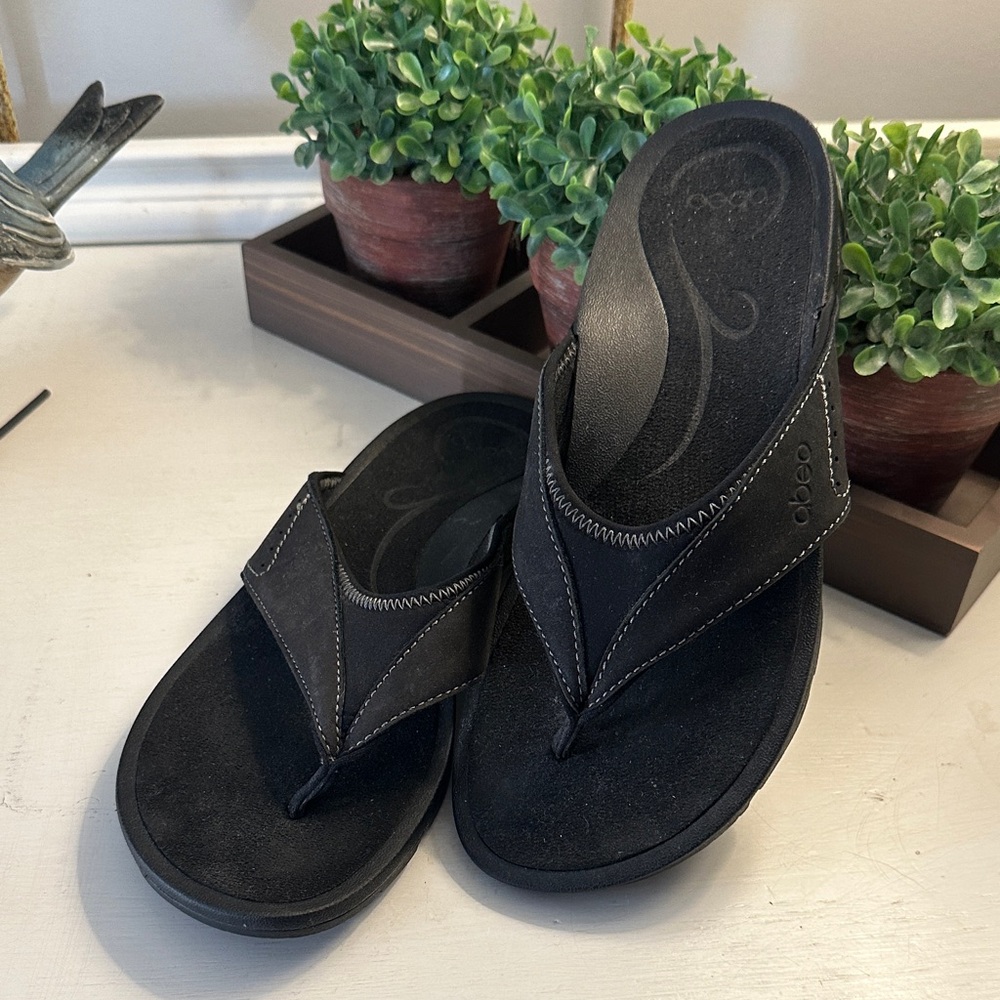 Abeo Black Sandals 7.5 Worn once